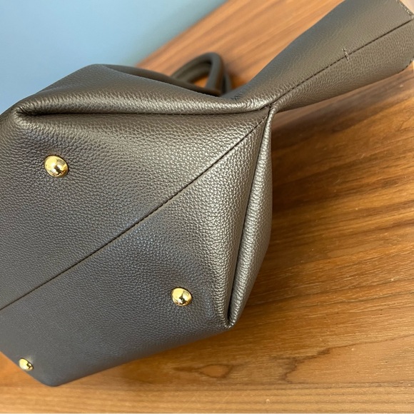 COPY - Demellier London x Claire Rose Icons LE Midi New York Bag Chocolate Leat… - Picture 7 of 16